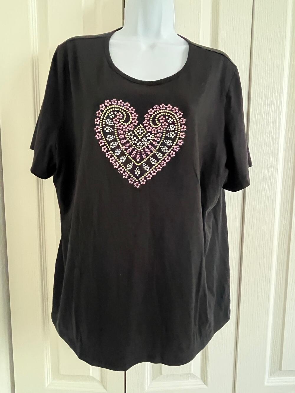 Coral Bay Women's 1X Black Rhinestone Heart SS Tee Cotton Blend Plus Size